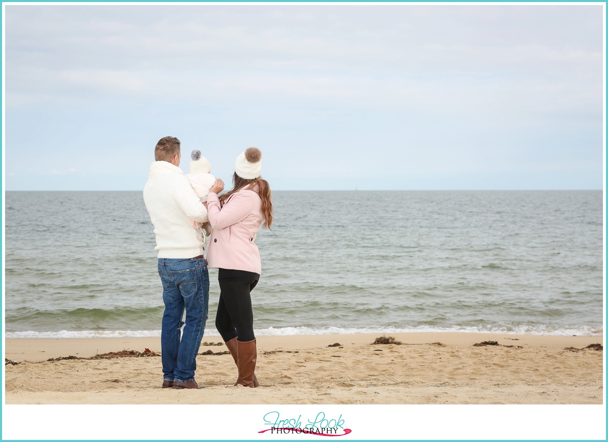 Norfolk family photos on the beach